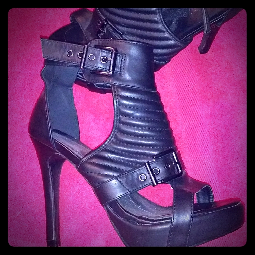 Torrid heels super sexy sz 10